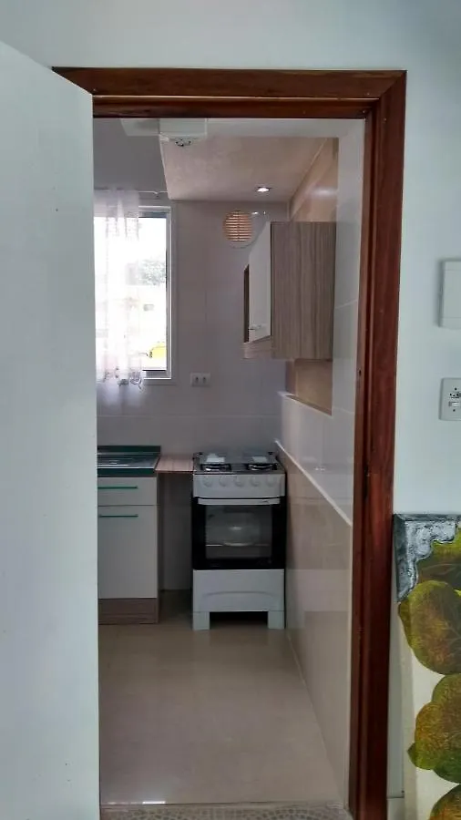 Residencial Happy Kitnet 4 Pessoas Βίλα Bombinhas 0*,